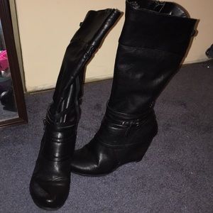 Y’all boots with wedged heel